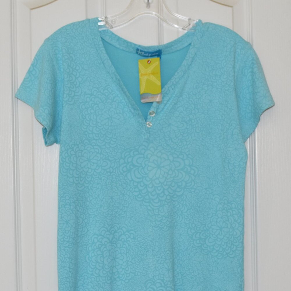 NWT FRESH PRODUCE ABSTRACT FLOWER BABY RIB, CLEAR WATER AQUA TOP, SIZE MEDIUM